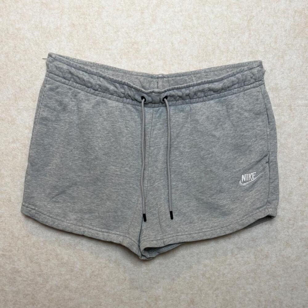 Nike Sportswear Club Fleece Shorts Womens Medium Gray DQ5802-063 Drawstring